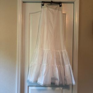 NWOT Fit and flare wedding dress slip